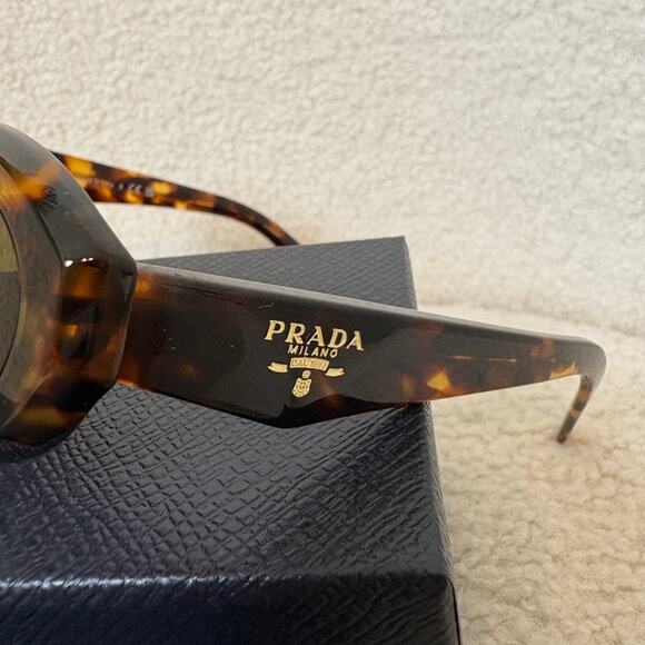 Prada Brown Tortoiseshell Eyewear - Picture 3 of 8